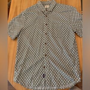 Faherty Short Sleeve Button Down - Size M - Color: Crow Camp Olive